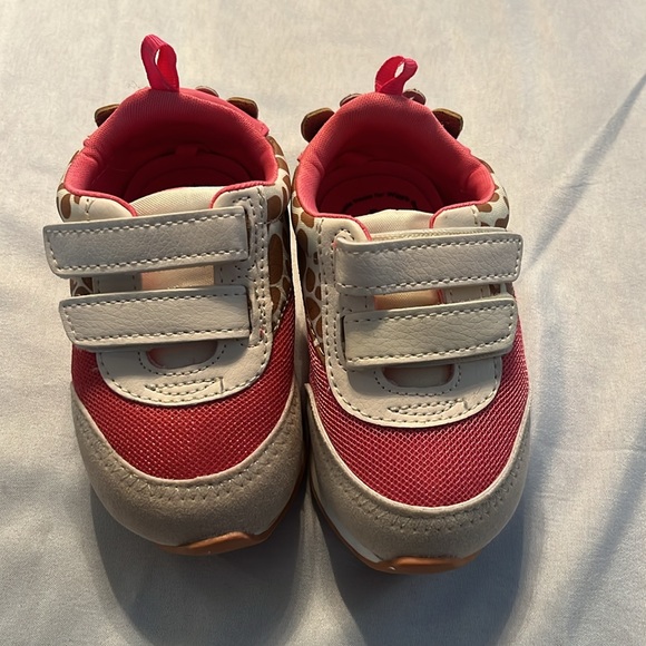 NWOT Athletic Works Girls Shoes Size 5 - Picture 3 of 6